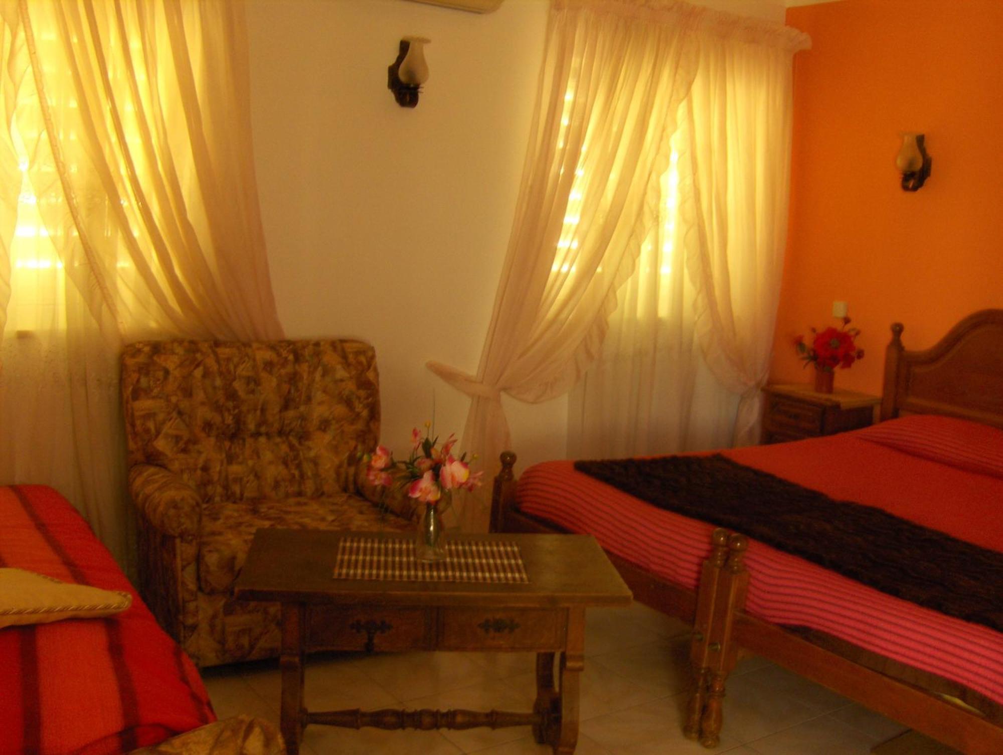 Vila Sodre Guest House Silves Bilik gambar